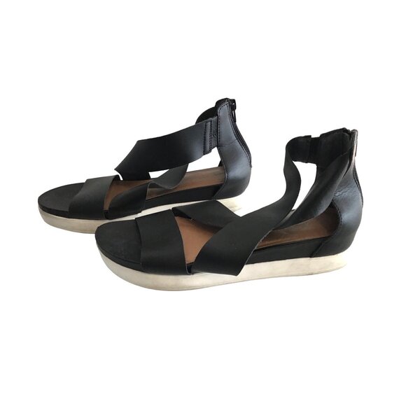 WOMENS BLACK STRAPPY SANDAL ZIP UP CLOSURE SIZE 9 - Picture 2 of 5